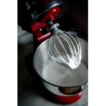 „KitchenAid 5KSM175PSECA Artisan“ virtuvės kombainas, 300 W, 4,8 l, raudonas
