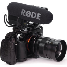 RØDE VIDEOMIC PRO R mikrofonas, juodas, skaitmeninės kameros mikrofonas