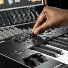 M-AUDIO Oxygen Pro 49 MIDI klaviatūra su 49 klavišais, USB M-AUDIO Oxygen Pro 49 MIDI klaviatūra su 49 klavišais, USB