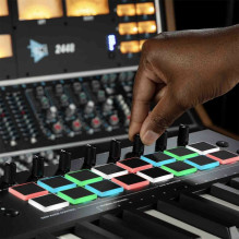 M-AUDIO Oxygen Pro 49 MIDI klaviatūra su 49 klavišais, USB M-AUDIO Oxygen Pro 49 MIDI klaviatūra su 49 klavišais, USB