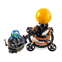 LEGO TECHNIC 42179 Planeta Žemė ir Mėnulis orbitoje LEGO TECHNIC 42179 Planeta Žemė ir Mėnulis orbitoje