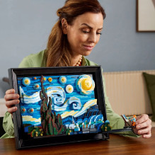 LEGO IDEAS 21333 ŽVAIGŽDĖTA NAKTIS – VINCENT VAN GOGH