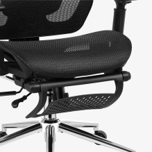 „Expert 5.7“ juoda pasukama kėdė „Expert 5.7“ juoda pasukama kėdė
