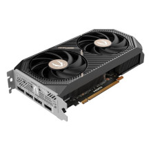 „Zotac GAMING GeForce RTX 5060 AMP“ su NVIDIA 8 GB GDDR7 atmintimi