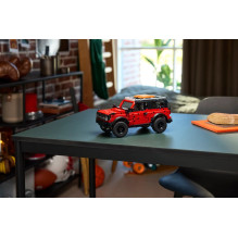 LEGO TECHNIC 42213 Ford Bronco visureigis