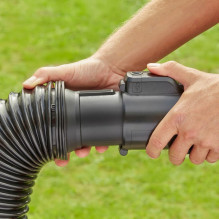 „Black Decker BEBLV300-QS“ lapų pūstuvas „Black Decker BEBLV300-QS“ lapų pūstuvas