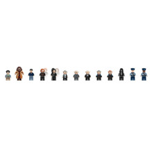 LEGO HARRY POTTER 76417 Hogsmeade Village - Collectors' Edition LEGO HARRY POTTER 76417 Hogsmeade Village - Collectors' Edition