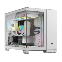 „Corsair 2500X RGB Micro Tower“ baltas korpusas