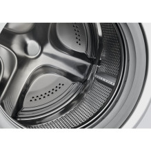 „Electrolux EW6SN347SP“ skalbimo mašina, pakraunama iš priekio, 7 kg, 1400 aps./min., balta