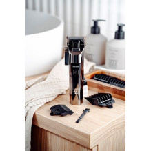 Mesko MS 2842 plaukų kirpimo mašinėlė su LCD ekranu - USB-c