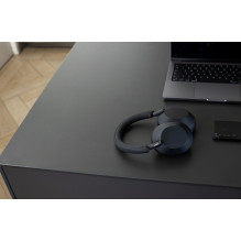 „Sony WH-1000XM5“ ausinės su laidinėmis ir belaidėmis, su galvos lankeliu, skambučiams / muzikai, „Bluetooth“, juodos