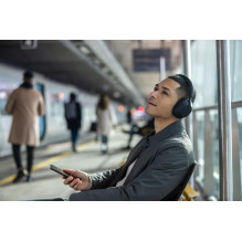 „Sony WH-1000XM5“ ausinės su laidinėmis ir belaidėmis, su galvos lankeliu, skambučiams / muzikai, „Bluetooth“, juodos