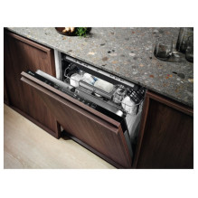 Įmontuojama orkaitė „Electrolux EEG69420W“, 15 vietų, C Įmontuojama orkaitė „Electrolux EEG69420W“, 15 vietų, C