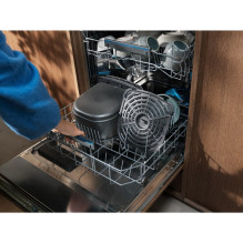 „Electrolux EAF7SB“ viena 6,9 l autonominė 1700 W karšto oro gruzdintuvė, juoda „Electrolux EAF7SB“ viena 6,9 l autonominė 1700 W karšto oro gruzdintuvė, juoda