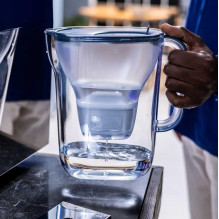 BRITA Style ESSENTIAL XL graphite filter jug + MX Pro Pure Performance filter BRITA Style ESSENTIAL XL graphite filter jug + MX Pro Pure Performance filter