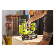 Vinių kalimo įrankis 18V ONE+ R16GN18G RYOBI Vinių kalimo įrankis 18V ONE+ R16GN18G RYOBI