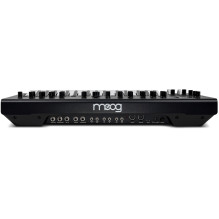 MOOG Messenger – monofoninis analoginis klaviatūros sintezatorius MOOG Messenger – monofoninis analoginis klaviatūros sintezatorius