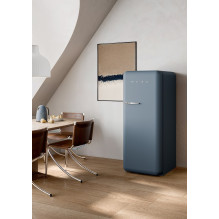 Smeg KLF03SBMEU electric kettle 1.7 L 2400 W Blue