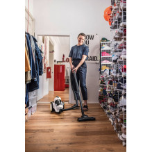 Vacuum cleaner Kärcher VC 3 Plus 0.9 L Cylinder vacuum Dry 700 W Bagless (1.198-060.0)