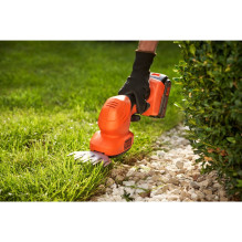 Black & Decker BCSS18D1-QW power hedge trimmer Black & Decker BCSS18D1-QW power hedge trimmer