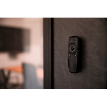 „Shelly Plug Play Blu ZB“ juodas nuotolinio valdymo pultas „ZigBee“ „Shelly Plug Play Blu ZB“ juodas nuotolinio valdymo pultas „ZigBee“