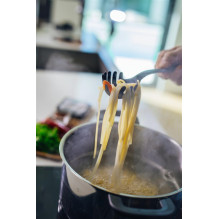 Makaronų šaukštas FISKARS FF