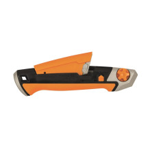 Peilis laužomais ašmenimis FISKARS CarbonMax 18mm Peilis laužomais ašmenimis FISKARS CarbonMax 18mm