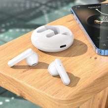 „Borofone BW08 Luxury Bluetooth“ laisvų rankų įranga TWS, balta „Borofone BW08 Luxury Bluetooth“ laisvų rankų įranga TWS, balta