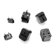 Riff Travel Power Socket 3in1 Multi adapter UK 3-pin - Euro 2pin - US (USA) - Asian + Carrying case Riff Travel Power Socket 3in1 Multi adapter UK 3-pin - Euro 2pin - US (USA) - Asian + Carrying case