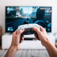 Hoco GA1 Wireless Game controller for PlayStation PS5 PS4 PC White Hoco GA1 Wireless Game controller for PlayStation PS5 PS4 PC White