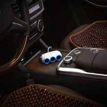 Car charger-hub Hoco C1 with 2 USB ports and three (3.1A) ports