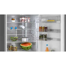 Bosch Serie 6 KGN49LBCF fridge-freezer Freestanding 440 L C Black