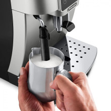 Coffee Machine - DeLonghi ECAM 220.30.SB
