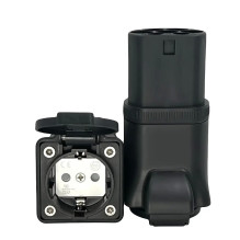 Adapter Reach Type2 to Schuko