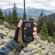 Portable VHF / UHF radio station PNI P18UV, dualband Portable VHF / UHF radio station PNI P18UV, dualband