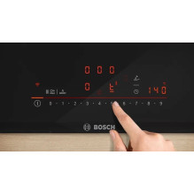 „Bosch Serie 6 PIE631HB1E“ įmontuojama indukcinė kaitlentė, 60 cm, 4 zonų, juoda