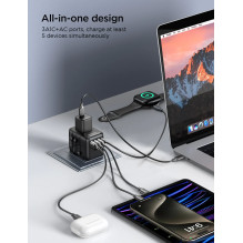 Universal travel charger Joyroom JR-TCW01 15W 3xUSB-A / USB-C black