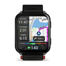 „Garmin Venu X1“ juodas su titano spalvos dėklu ir juodu „ComfortFit“ nailono dirželiu
