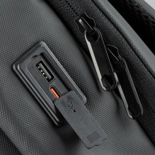 QUALO nešiojamojo kompiuterio kuprinė „Ultimate Line USB-C“ 15,6 colio, juoda QUALO nešiojamojo kompiuterio kuprinė „Ultimate Line USB-C“ 15,6 colio, juoda
