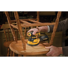 Nešiojamasis šlifuoklis „DeWALT DWE6423-QS“ Orbitinis šlifuoklis 12000 s/min. Juoda, geltona 280 W