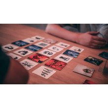 BOARD GAME CODENAMES PICTURES