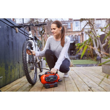Black &amp; Decker BDCINF18N-QS air compressor 160 l / min AC / Cigar lighter