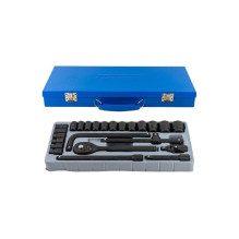 SET OF SOCKETS AND ADAPTERS 24PCS