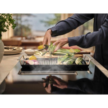 GRILIS PLANCHA E9HHPG11 ELECTROLUX