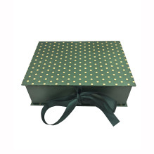 Gift box BOX24R, 17.5 x 24 cm x 8.5 cm