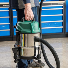Industrial Vacuum Cleaner - Taurus Hidrodry 1200 1200W, 15L Capacity, 4m Hose Black