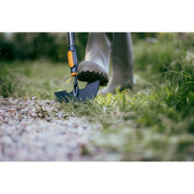 Grass scraper Fiskars OneClick 1080689, steel Grass scraper Fiskars OneClick 1080689, steel