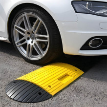 Speed bump - Eurostal 40 cm wide inner part yellow H5