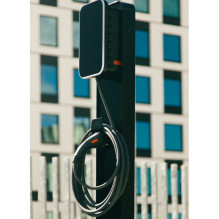 Vool - Charging station - Matt Black - 22kW - Max 32A with type 2 cable Vool - Charging station - Matt Black - 22kW - Max 32A with type 2 cable