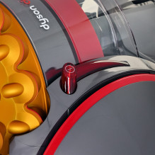 „Dyson Cinetic Big Ball Multi floor 2“ cilindrinis dulkių siurblys, 700 W, sausas, be maišelio, 0,8 l „Dyson Cinetic Big Ball Multi floor 2“ cilindrinis dulkių siurblys, 700 W, sausas, be maišelio, 0,8 l
